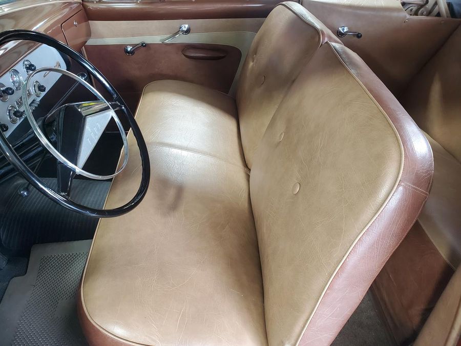 1951 Ford Custom Convertible Front Seat
