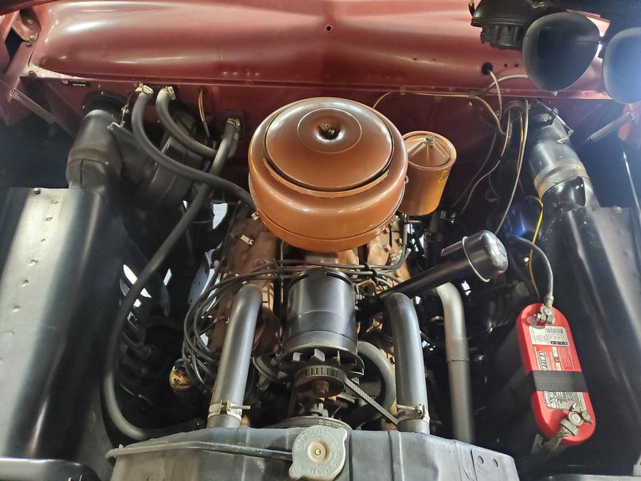 1951 Ford Custom Convertible Engine