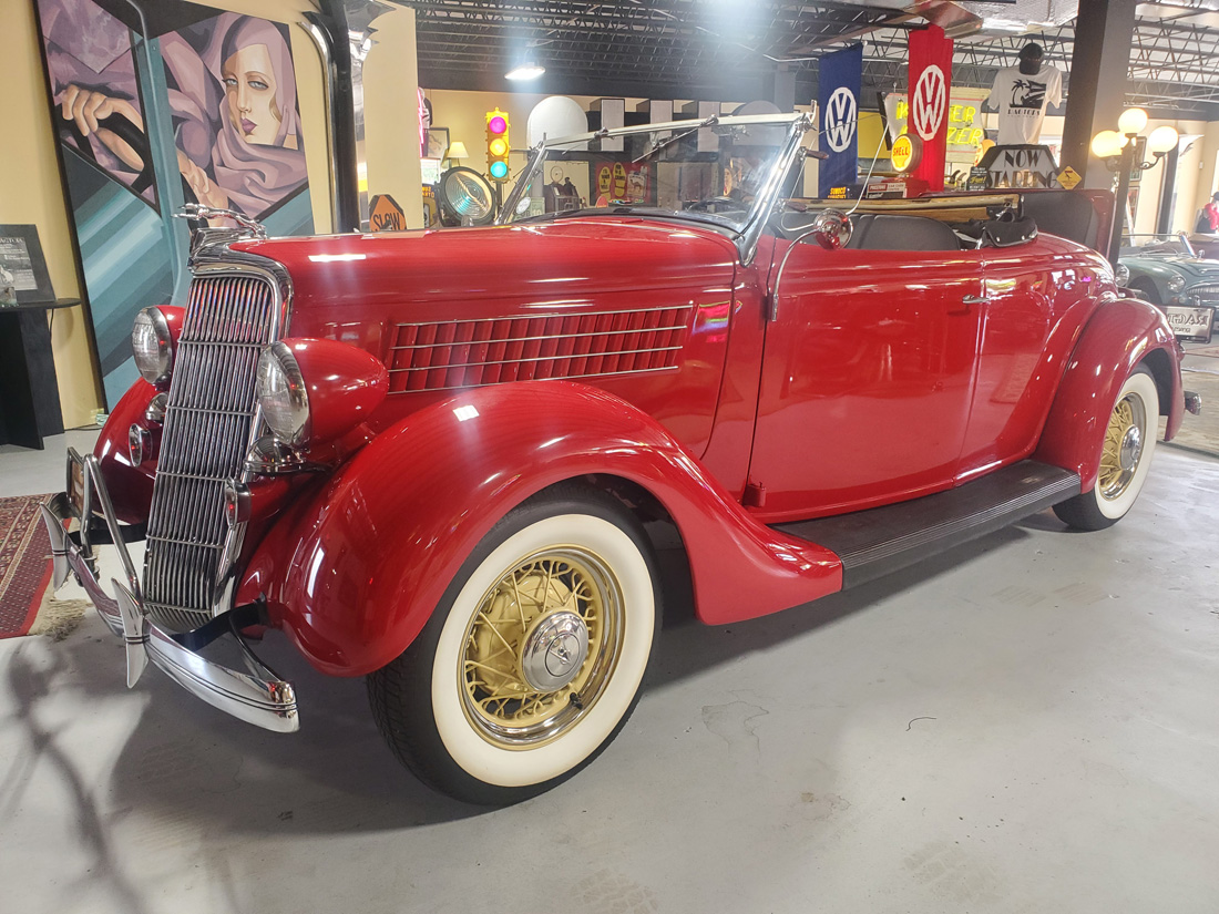 1935 Ford Rumbleseat Convertible Cabriolet